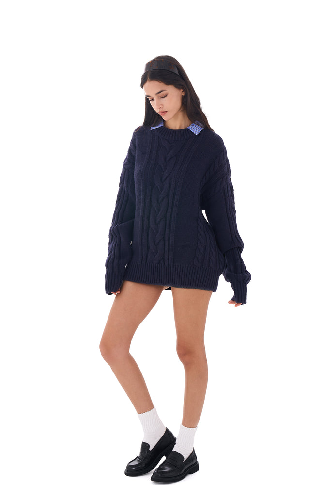 FLUFFY OVERSIZED CABLE-KNIT JUMPER WITH SHIRT COLLAR