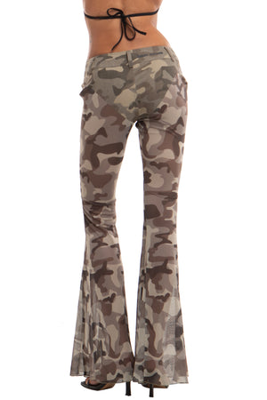 CAMOUFLAGE PRINT PATCHWORK MESH FLARE PANTS