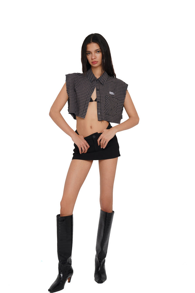 RAW-EDGE NO SLEEVES CROPPED SHIRT TOP