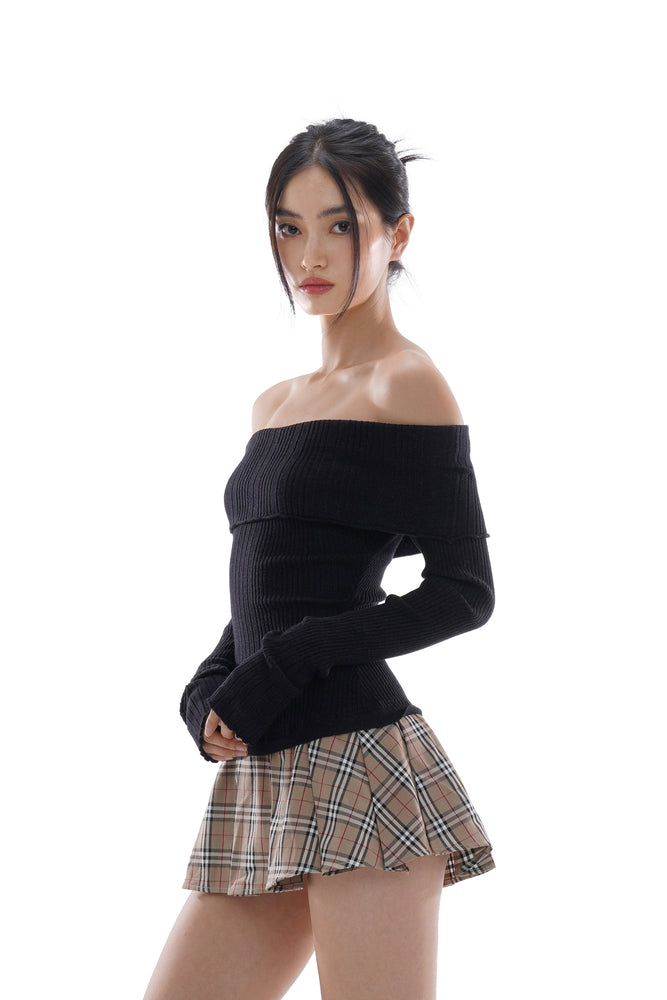 OFF-SHOULDER PATCHWORK PLEATED MINI DRESS Sweet Chilling OFF-SHOULDER PATCHWORK PLEATED MINI DRESS Sweet Chilling