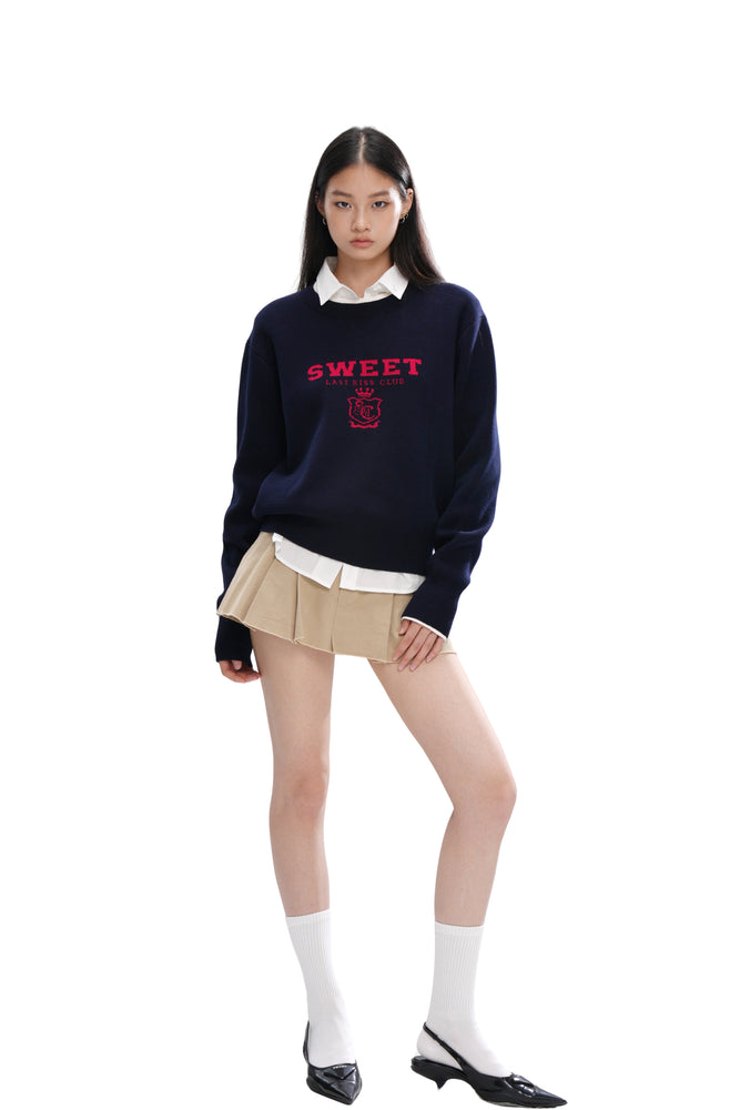 DOUBLE-LAYER COLLAR LOGO SWEATER