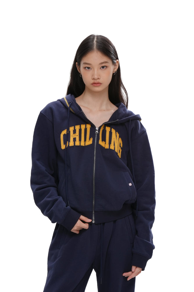 VARSITY LOGO ZIP-UP HOODIE & SWEATPANT