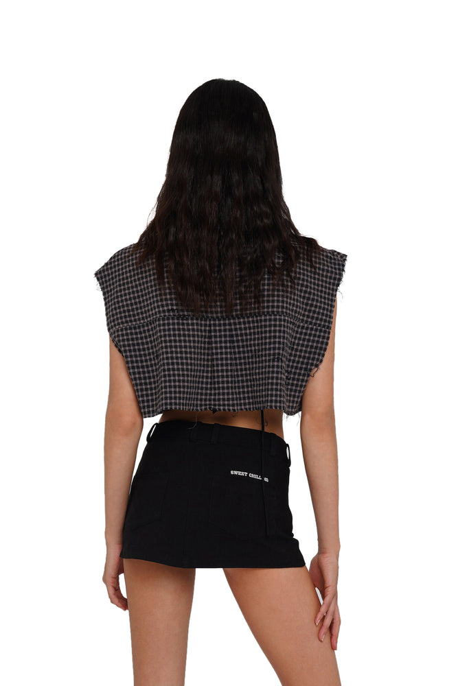 RAW-EDGE NO SLEEVES CROPPED SHIRT TOP