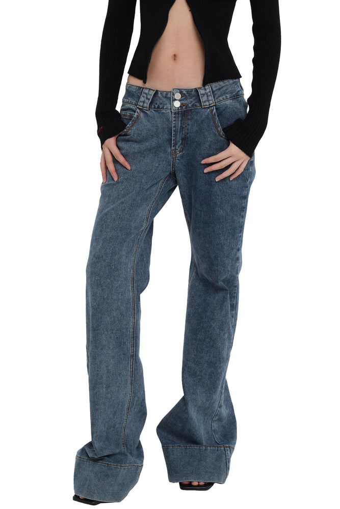 LOW-RISE FLARE JEAN