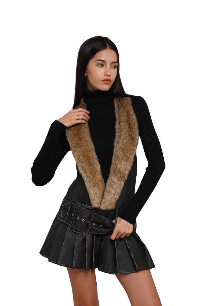 FAUX LEATHER PLEATED MINI SKIRT WITH FAUX FUR & KNITTED TURTLENECK TOP