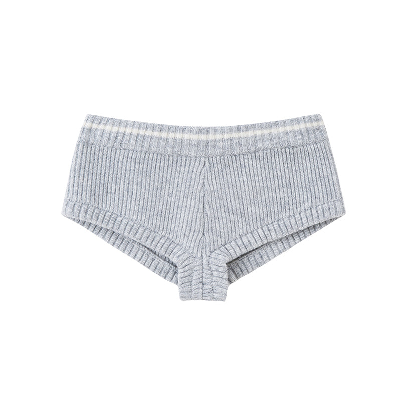 REINDEER JACQUARD CARDIGAN & MINI SHORTS